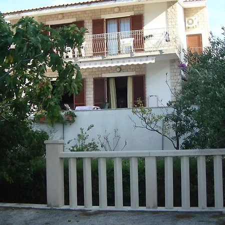 Apartmán Mali Odmor Nečujam