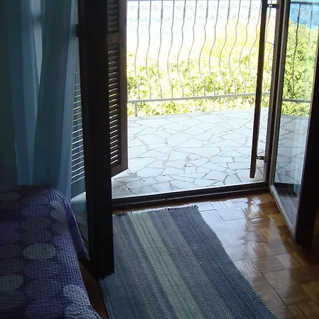 Mali Odmor Apartment *