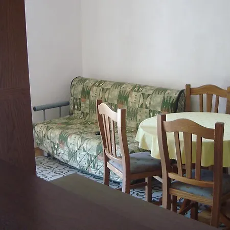 Mali Odmor Apartment Necujam